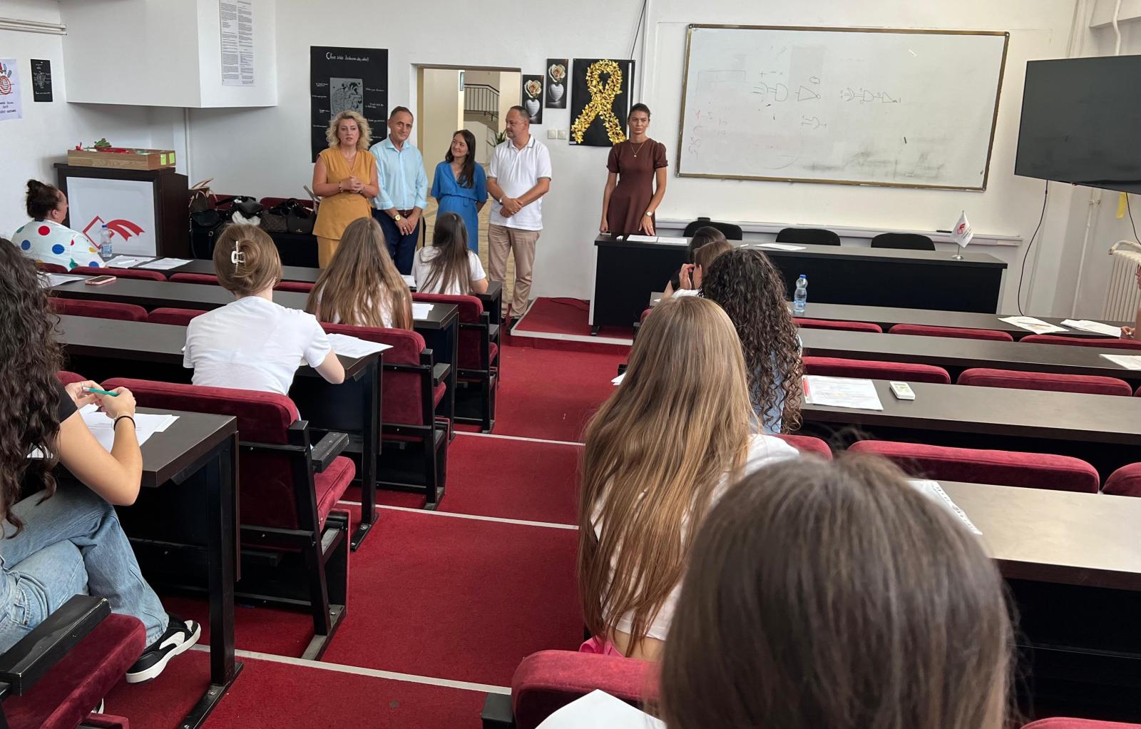 Fakulteti i Shkencave Sociale mban me sukses provimin pranues për programin “Kujdesi dhe Mirëqenia Sociale”
