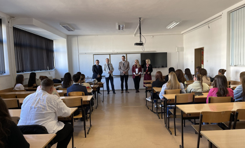 At the University "Fehmi Agani" in Gjakova begins the new academic year