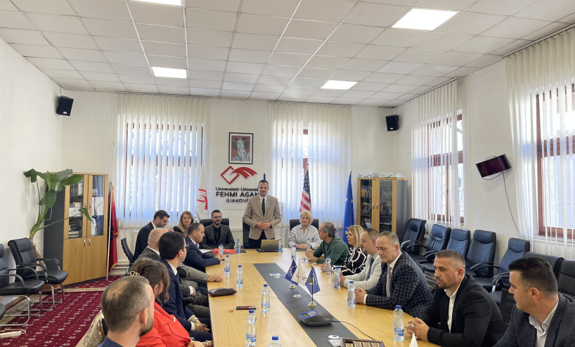 Rektori Bunjaku ndanë mirënjohjet profesorëve dhe asistentëve me performancën më të mirë në mësimdhënie