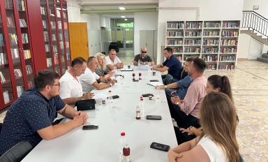 Fakulteti i Shkencave Sociale intensifikon përgatitjet për Ri-Akreditim përmes bashkëpunimit me Bordin Këshilldhënës për Ndërmarrësi